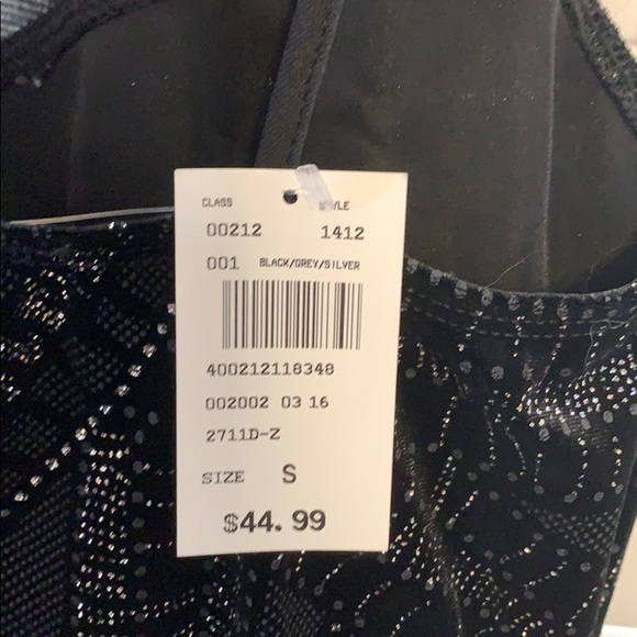 Dress - Picture 4 of 4